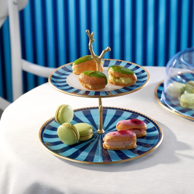 Pilir plavi etažer za kolače