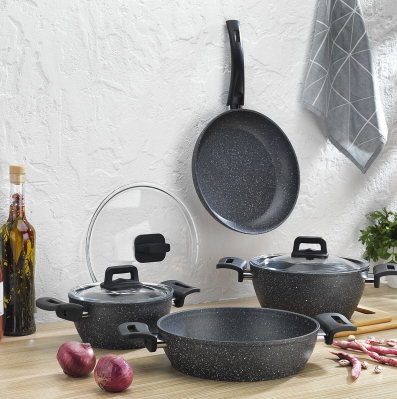 New Stark set šerpi